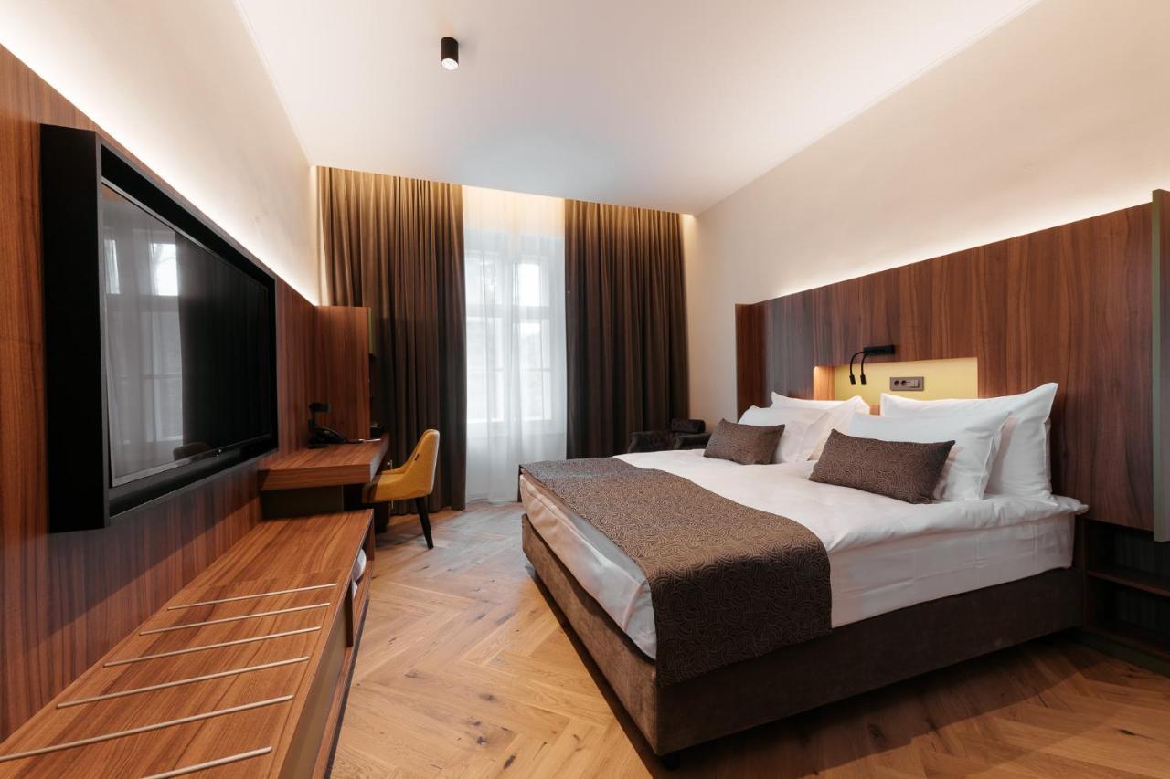 Hotel Svicarija - Terme דוברנה מראה חיצוני תמונה